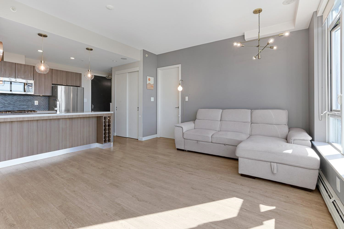 Kitchen Photo of 1102 1788 Ontario Street, Vancouver, BC