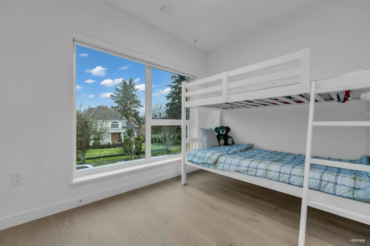 Basement Recreation Room Photo of 659 W 30th Avenue, Vancouver, BC