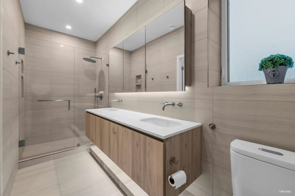 Office / Den Photo of 659 W 30th Avenue, Vancouver, BC