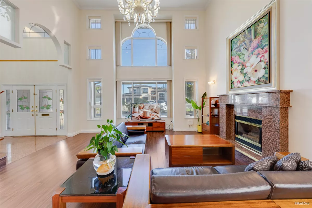 Dining Area Photo of 10451 Swinton Crescent, Richmond, BC