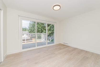 Powder Room Photo of 1747 Salisbury Avenue, Port Coquitlam, BC