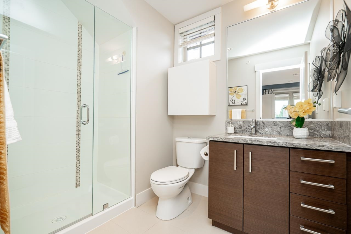 Loft / Bonus Room Photo of 5946 Oak Street, Vancouver, BC