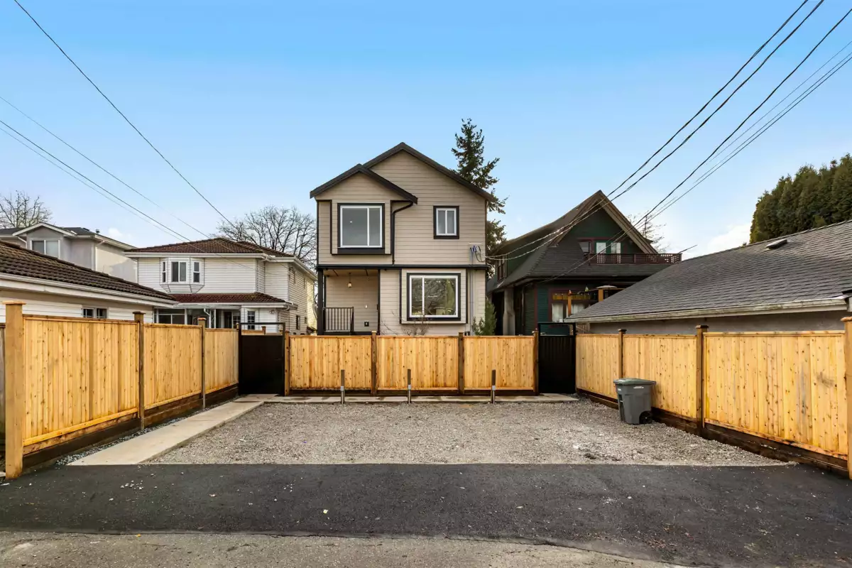 Bedroom 3 Photo of 1 435 E 47th Avenue, Vancouver, BC