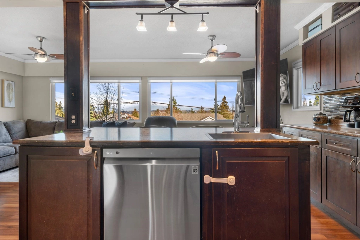 Bedroom 2 Photo of 20722 46a Avenue, Langley, BC