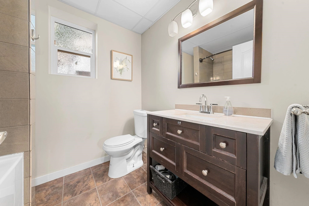 Outdoor Kitchen Photo of 20722 46a Avenue, Langley, BC