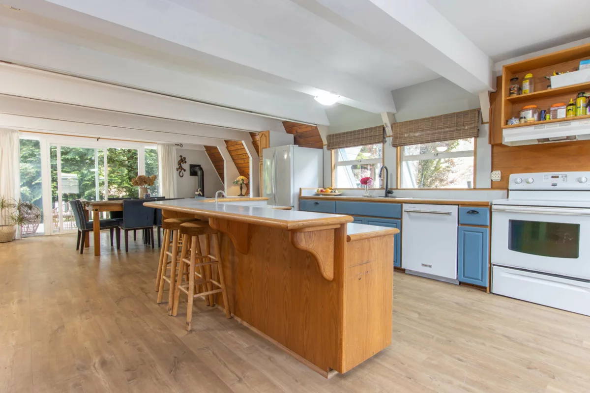 Exterior Rear Photo of 1155 Judd Road, Squamish, BC