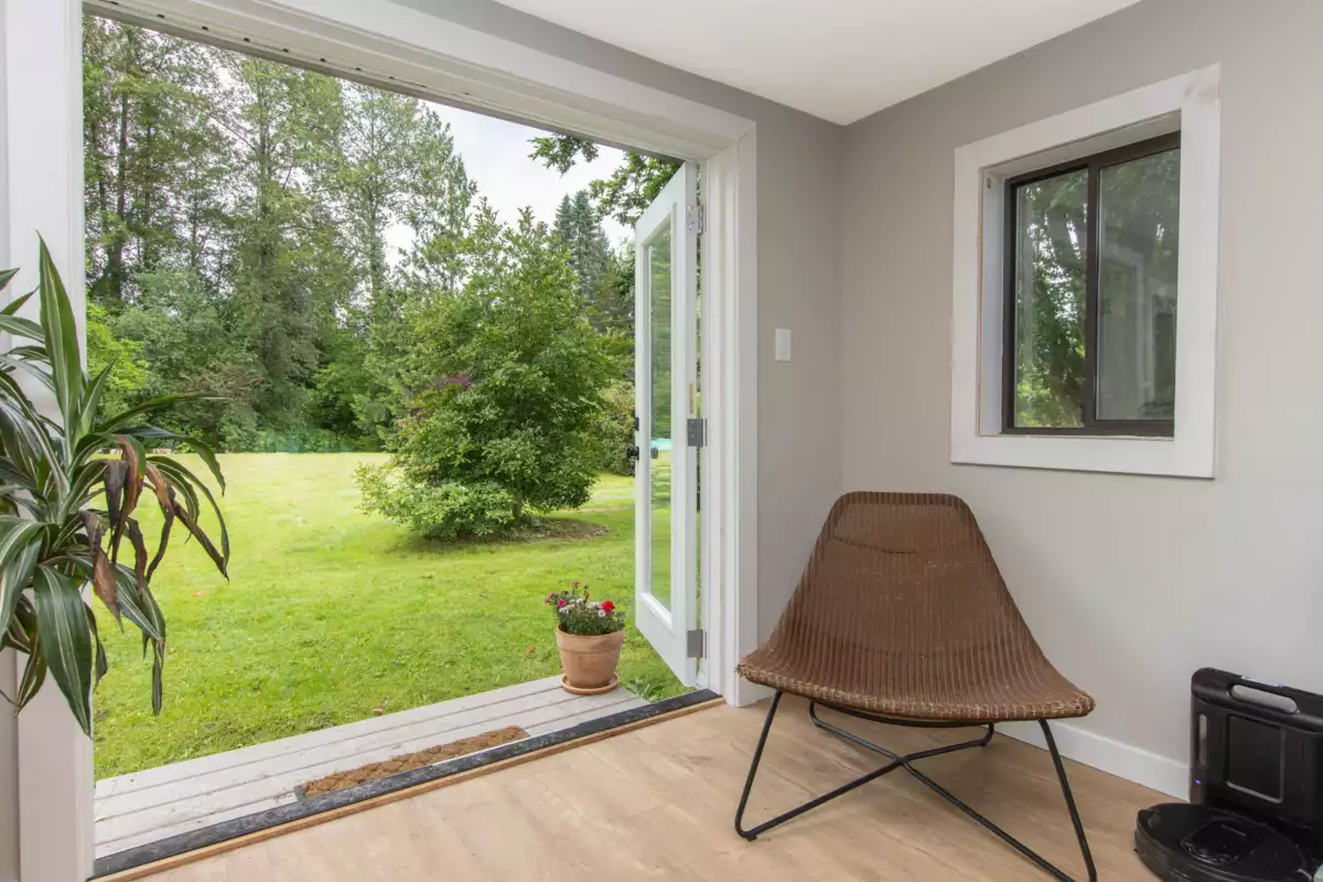 Kitchen Island Photo of 1155 Judd Road, Squamish, BC