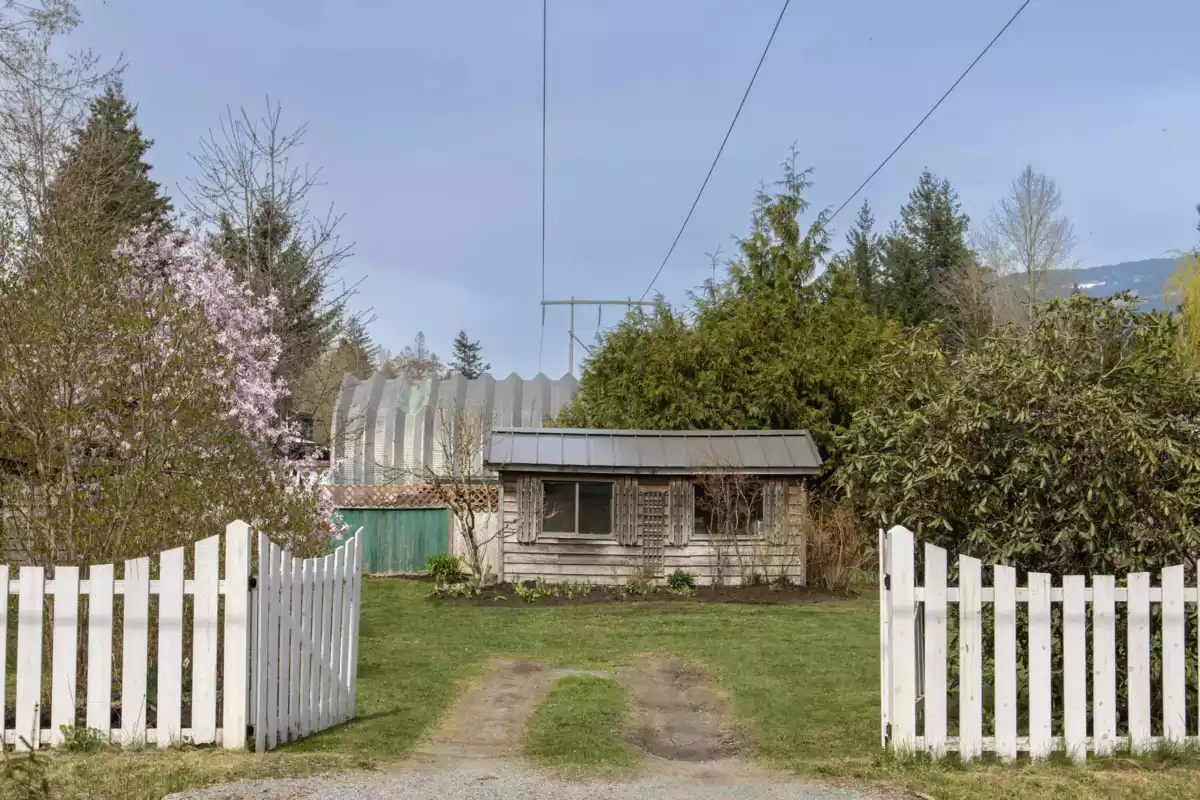 Outdoor Kitchen Photo of 1155 Judd Road, Squamish, BC