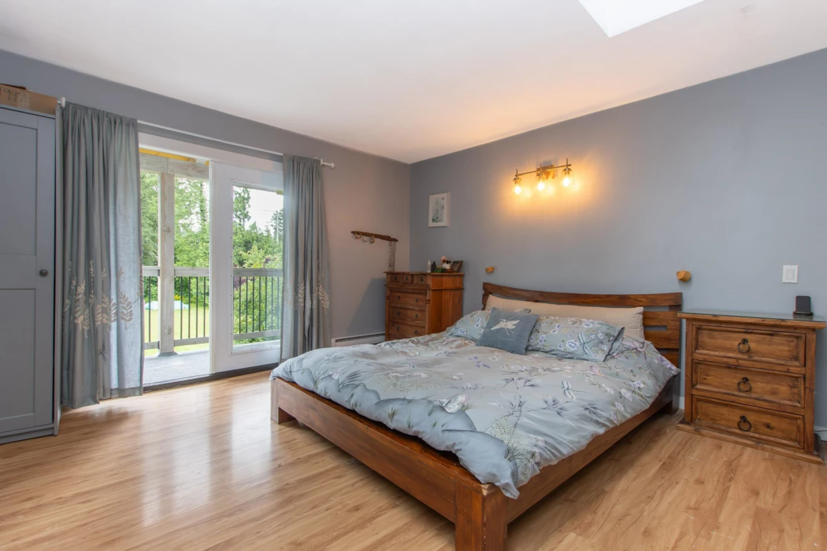 Primary Bathroom Photo of 1155 Judd Road, Squamish, BC