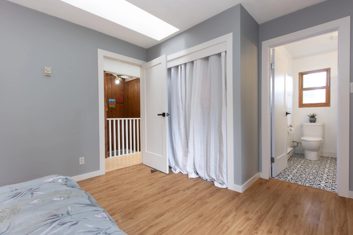 Walk-In Closet Photo of 1155 Judd Road, Squamish, BC