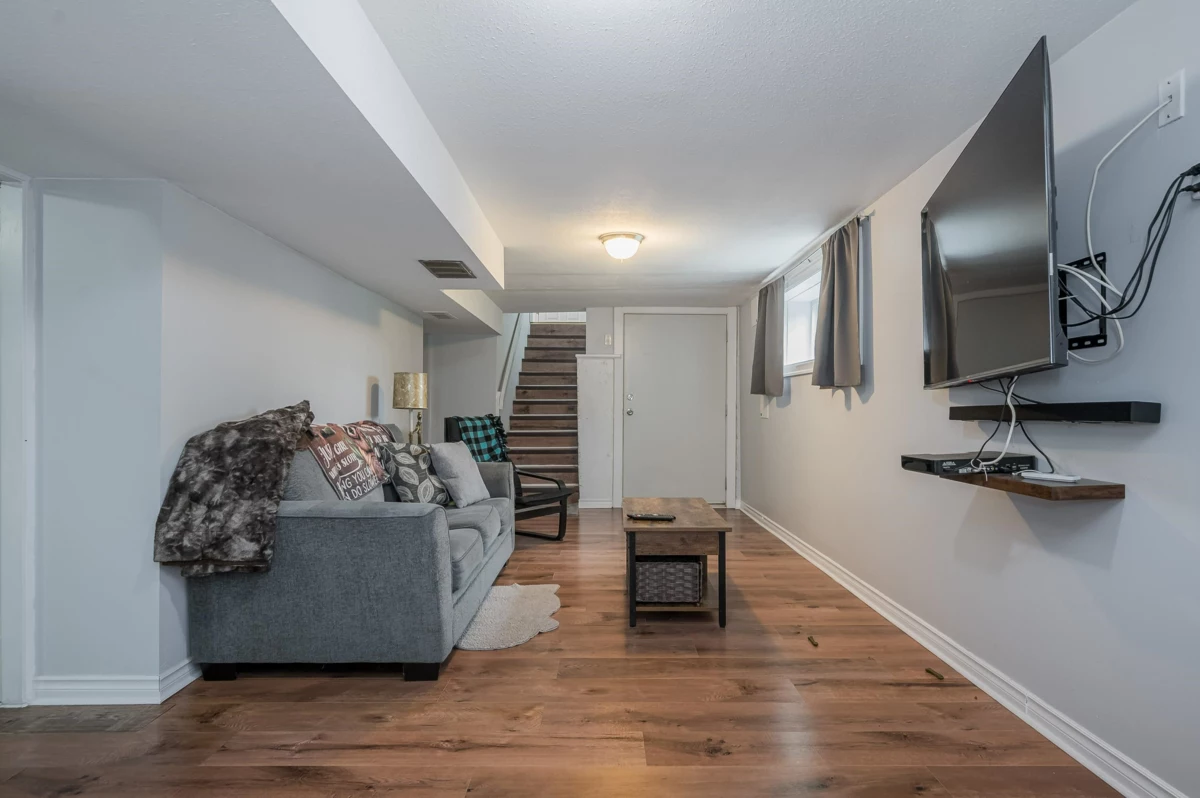 Basement Recreation Room Photo of 36113 Page Road, Abbotsford, BC