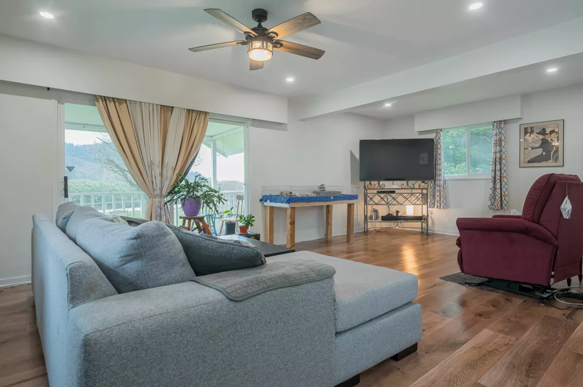 Family Room Photo of 36113 Page Road, Abbotsford, BC