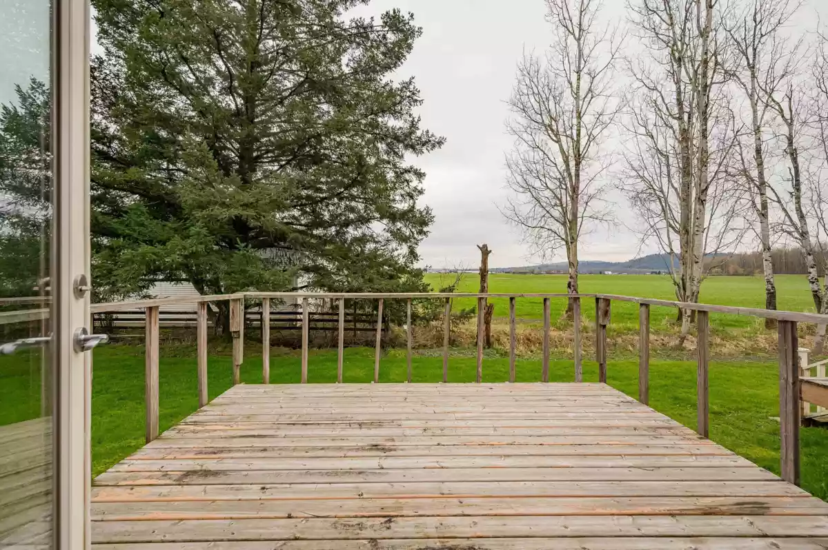 Guest Bathroom Photo of 36113 Page Road, Abbotsford, BC