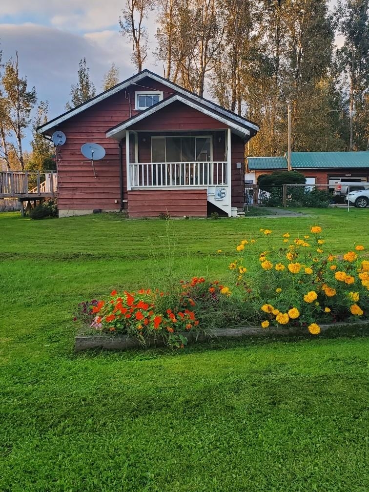 Living Room Photo of 36113 Page Road, Abbotsford, BC