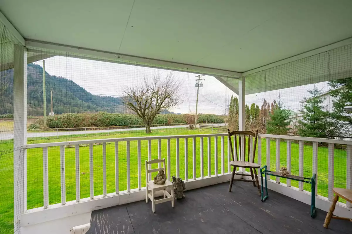 Swimming Pool Photo of 36113 Page Road, Abbotsford, BC