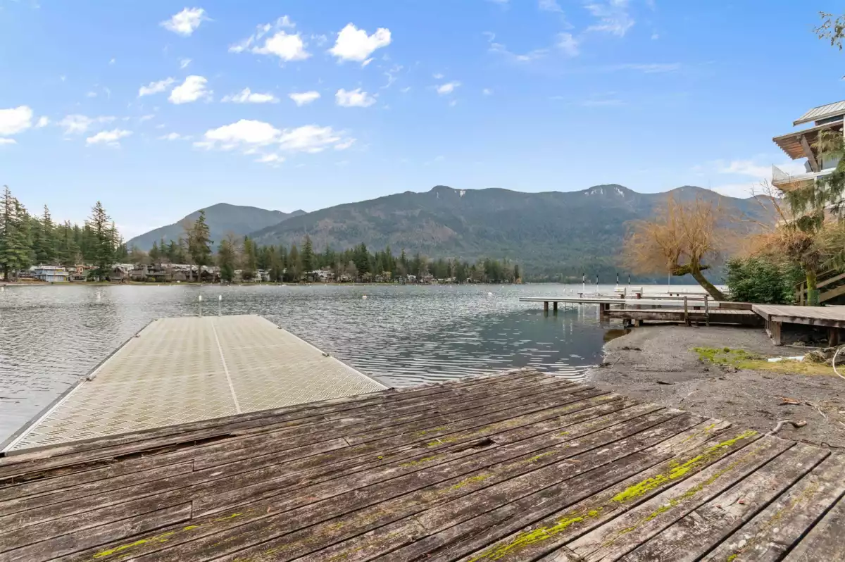 Garage Interior Photo of 36 Lakeshore Drive, Cultus Lake, BC