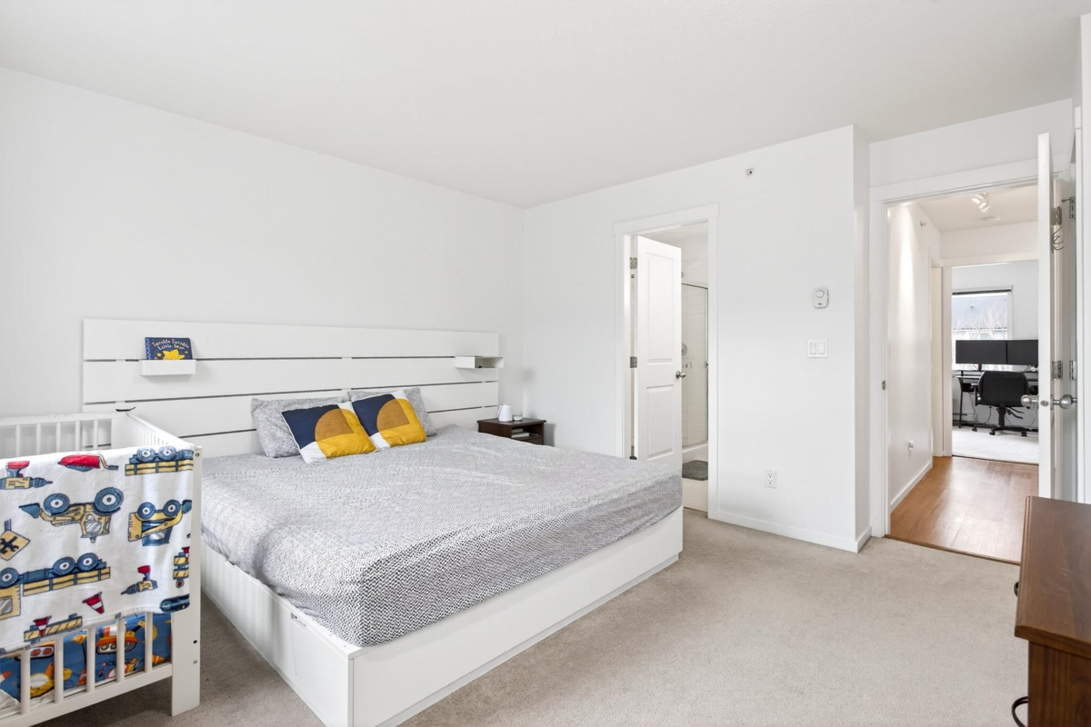 Bedroom 3 Photo of 19 19572 Fraser Way, Pitt Meadows, BC