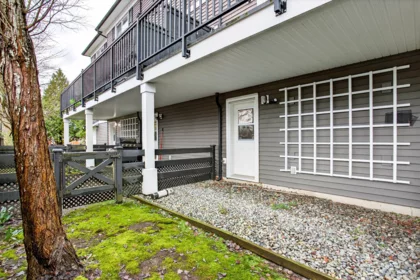 Mudroom Photo of 19 19572 Fraser Way, Pitt Meadows, BC