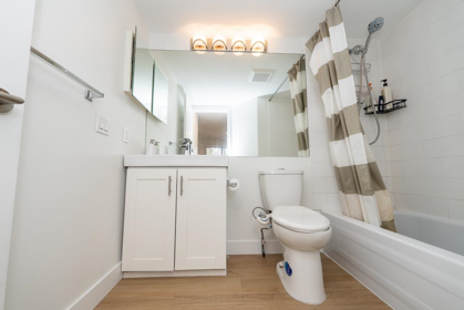 Mudroom Photo of 303 3738 Norfolk Street, Burnaby, BC