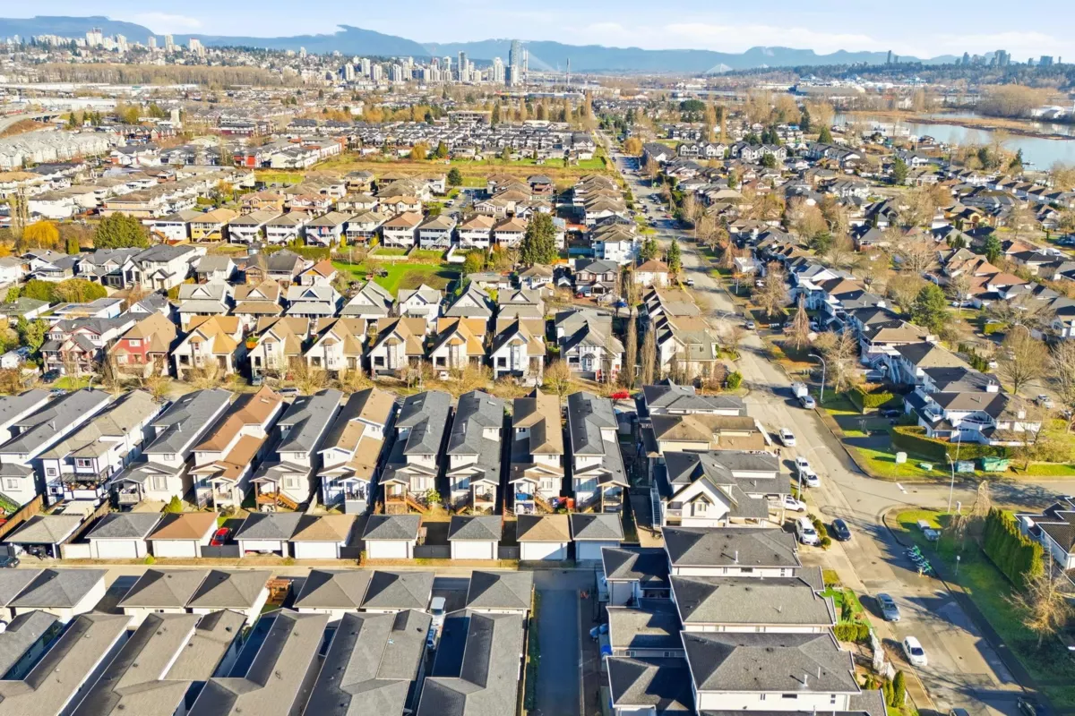 Fitness Center Photo Near 208 Hume Street, New Westminster, BC