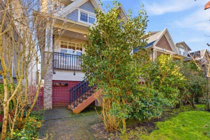 208 Hume Street, New Westminster, BC