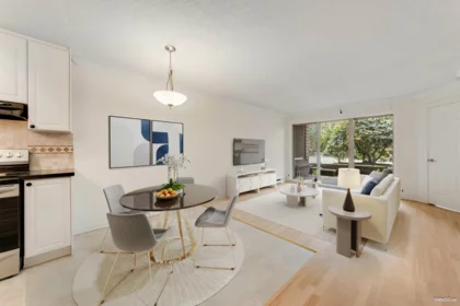 109 9847 Manchester Drive, Burnaby, BC, Burnaby — Apartment/Condo for sale