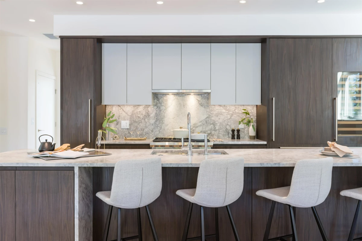 Walk-In Closet Photo of 592 Arthur Erickson Place, West Vancouver, BC