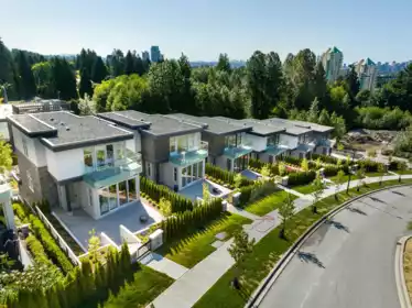 592 Arthur Erickson Place, West Vancouver, BC