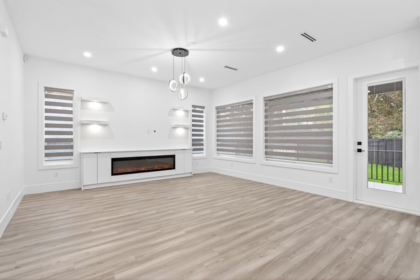 Walk-In Closet Photo of 13178 236b Street, Maple Ridge, BC