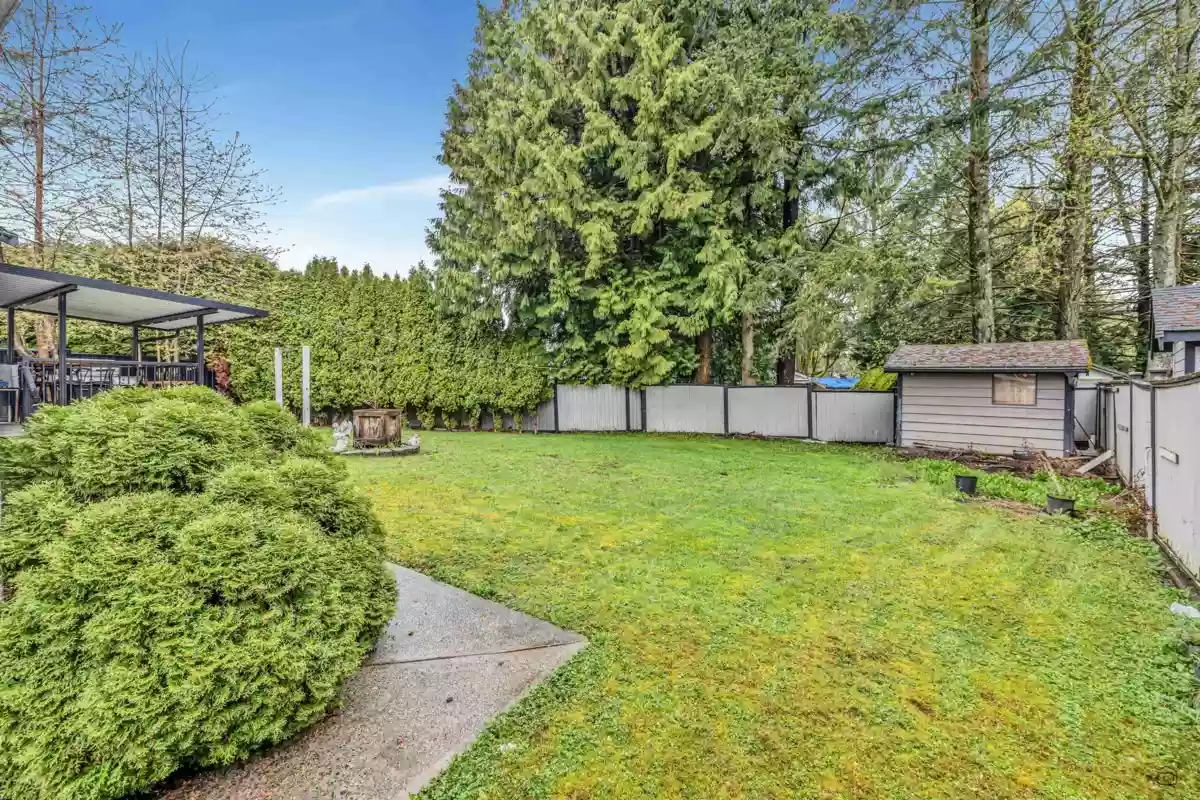 Powder Room Photo of 13277 64a Avenue, Surrey, BC