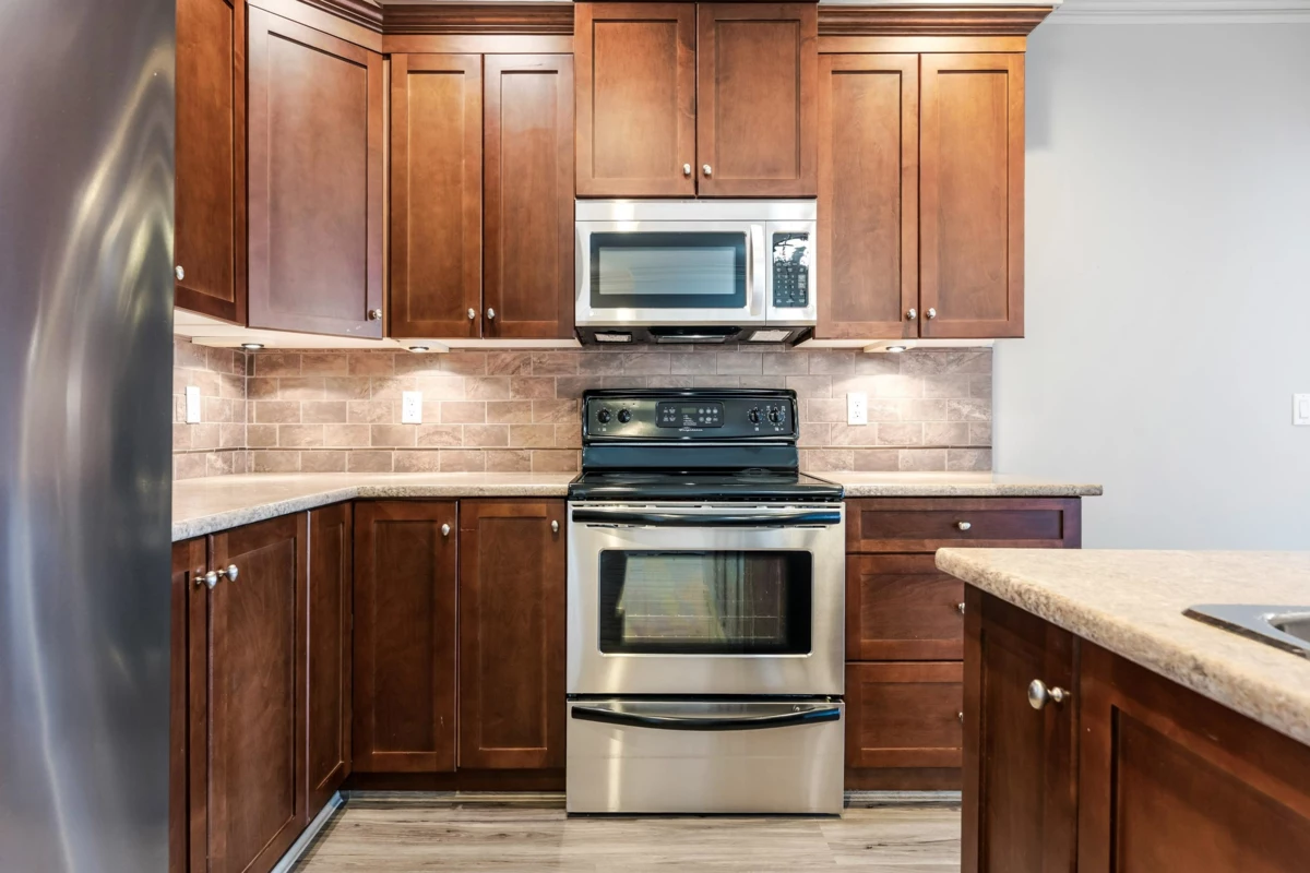 Kitchen Photo of 204 9108 Mary Street, Chilliwack, BC