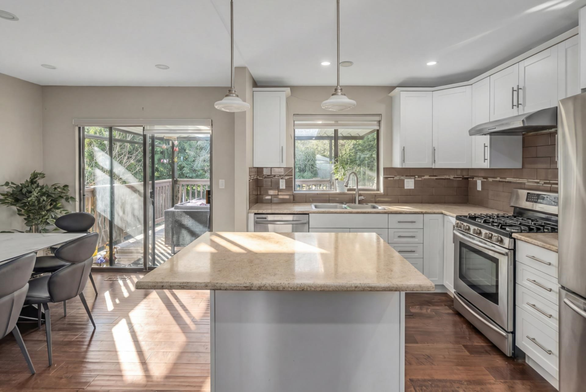 Bedroom 3 Photo of 1981 158a Street, Surrey, BC