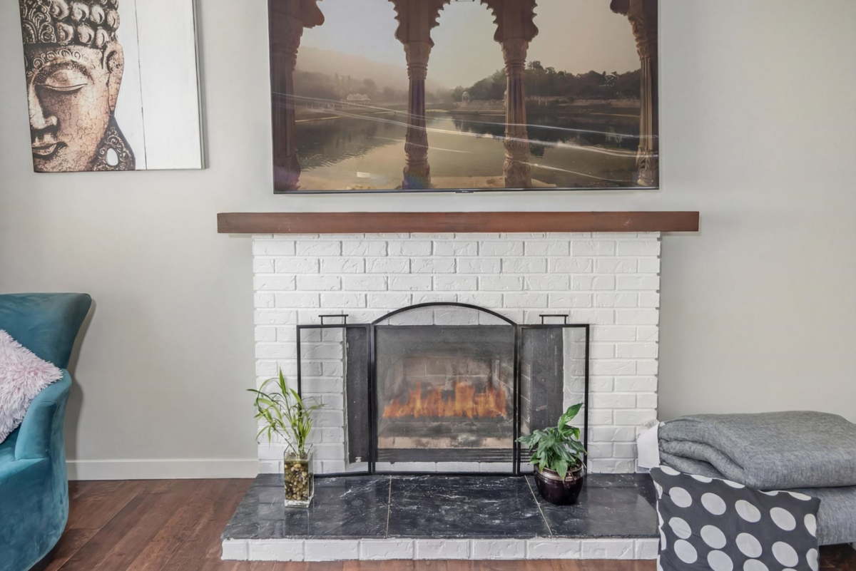Primary Bathroom Photo of 1981 158a Street, Surrey, BC