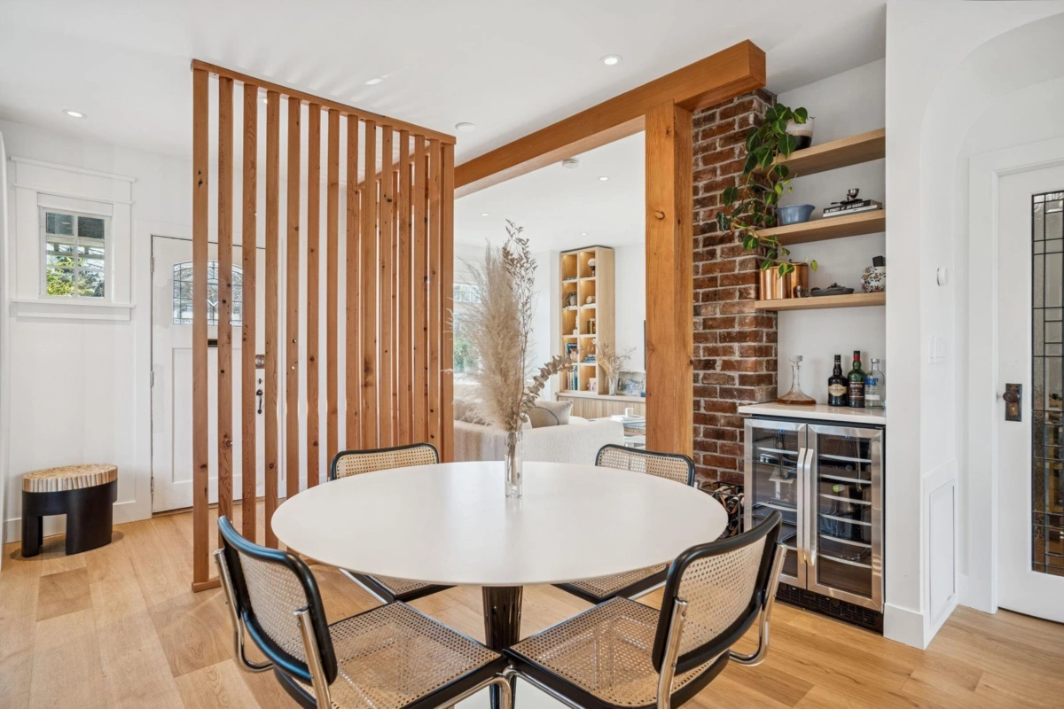 Powder Room Photo of 1851 E 16th Avenue, Vancouver, BC