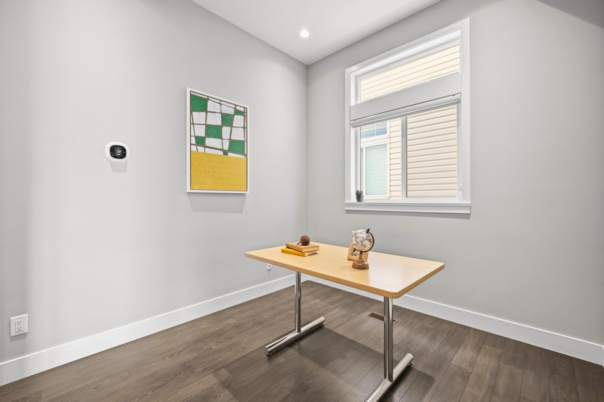 Family Room Photo of 20369 82b Avenue, Langley, BC