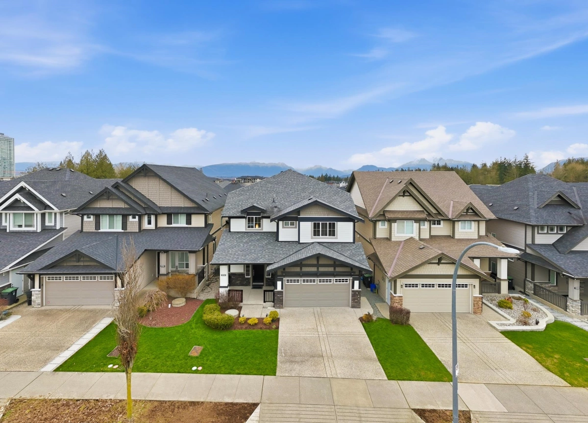 Outdoor Kitchen Photo of 20369 82b Avenue, Langley, BC