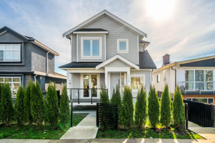 1 366 E 64th Avenue, Vancouver, BC, Vancouver — Half Duplex for sale