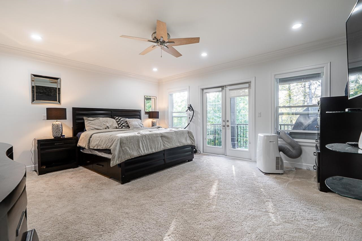 Powder Room Photo of 14488 59a Avenue, Surrey, BC