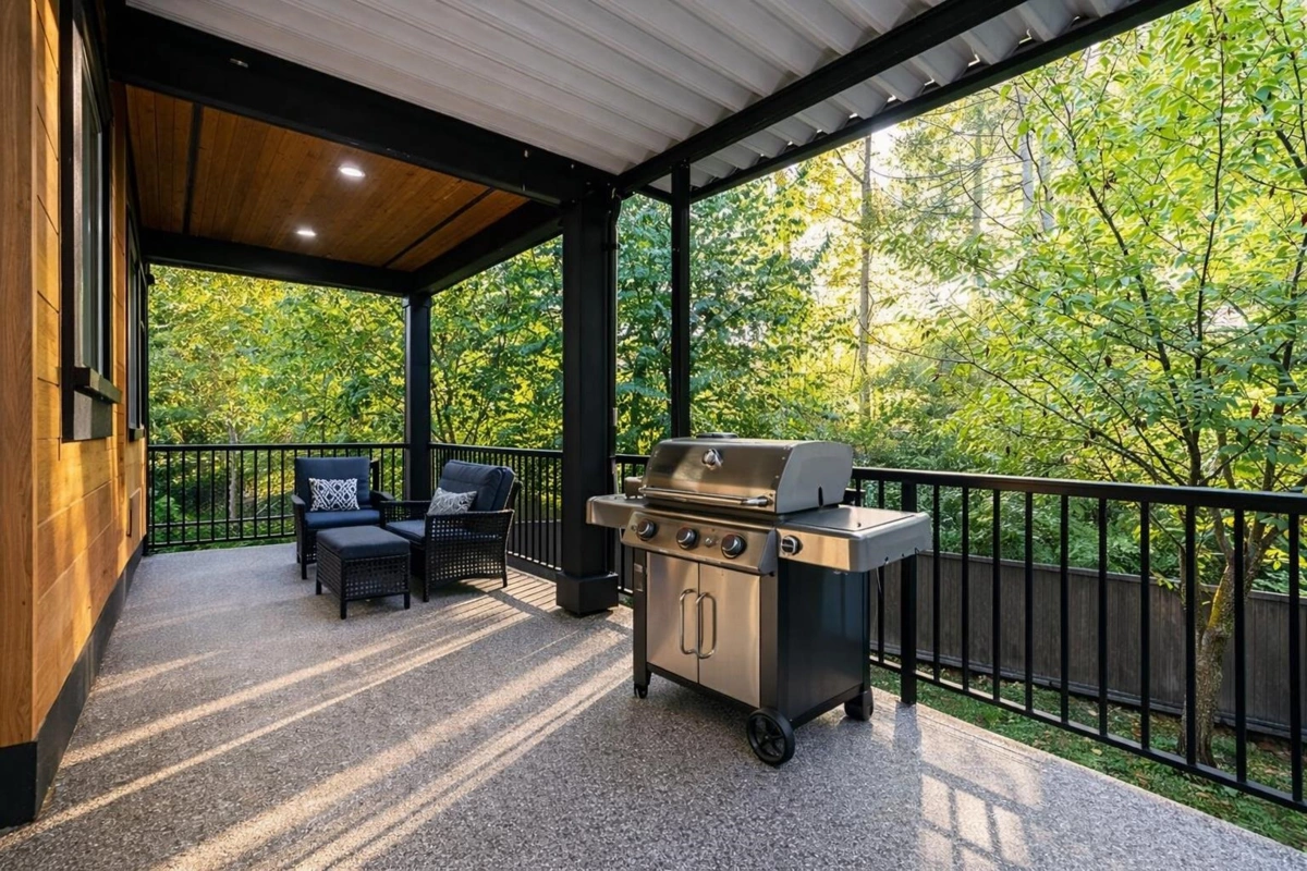 Swimming Pool Photo of 14488 59a Avenue, Surrey, BC