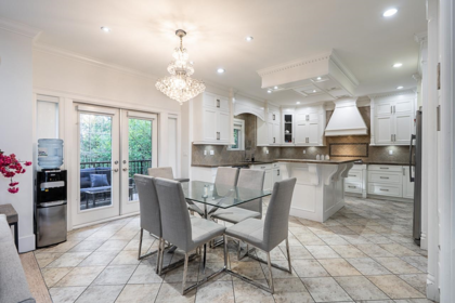 Kitchen Island Photo of 14488 59a Avenue, Surrey, BC