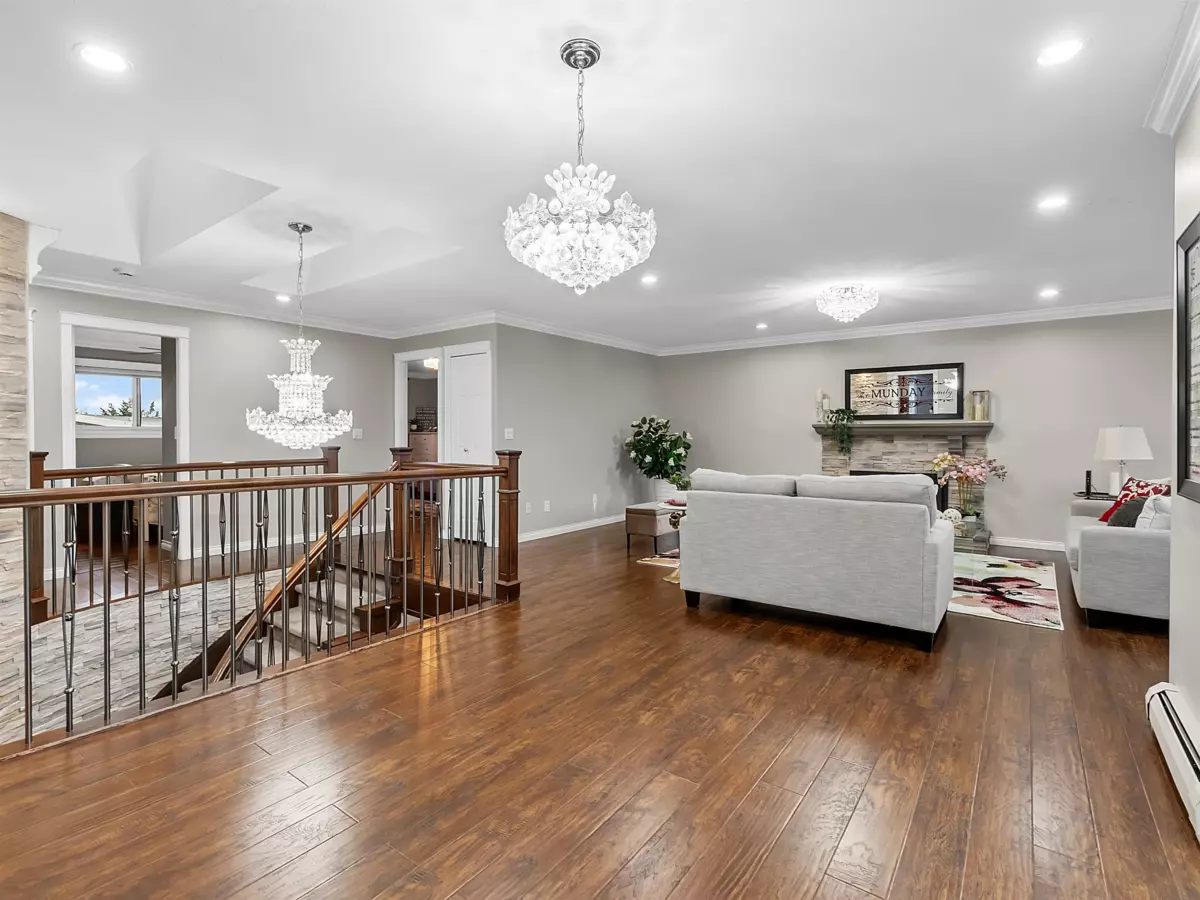 Breakfast Nook Photo of 12216 64a Avenue, Surrey, BC