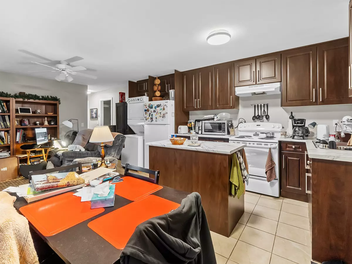 Swimming Pool Photo of 12216 64a Avenue, Surrey, BC