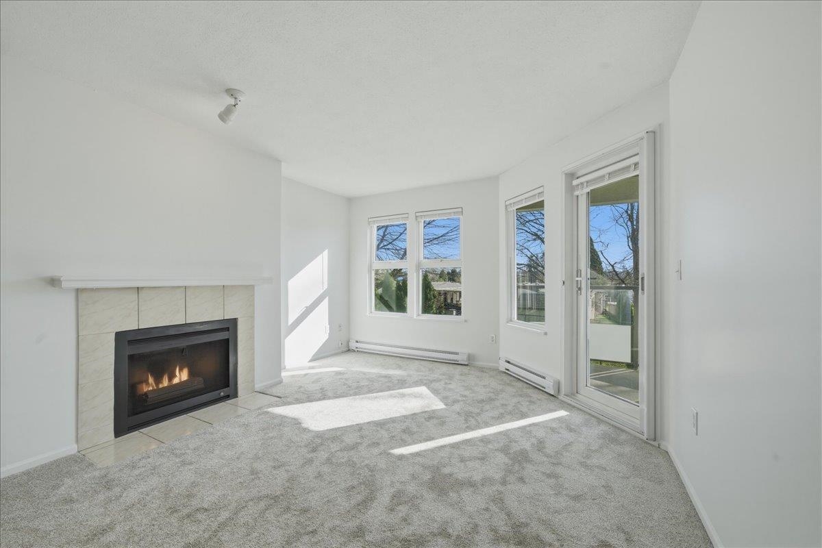 Entry Foyer Photo of 103 99 Begin Street, Coquitlam, BC
