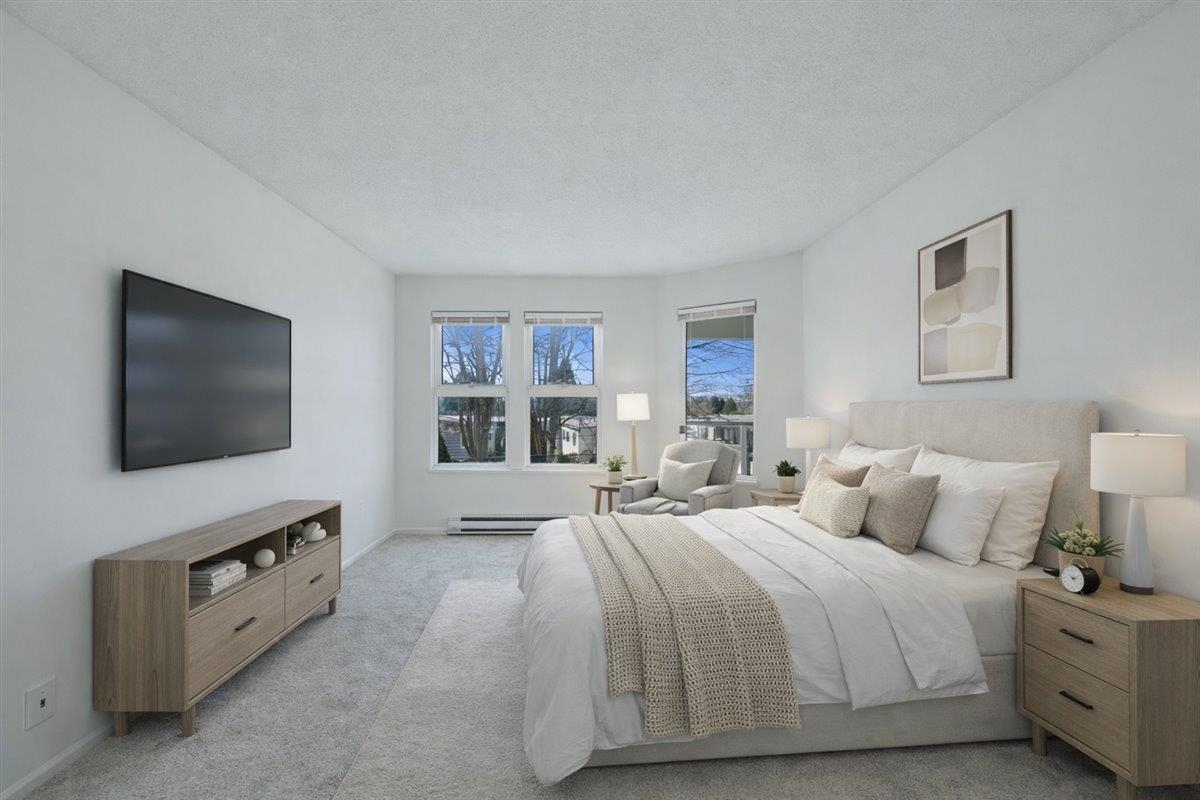 Kitchen Photo of 103 99 Begin Street, Coquitlam, BC