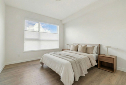Bedroom 2 Photo of 2 533 E 3rd Street, North Vancouver, BC