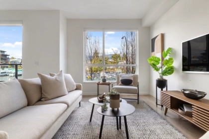 2 533 E 3rd Street, North Vancouver, BC, Lower Lonsdale — 4 bed townhouse for sale