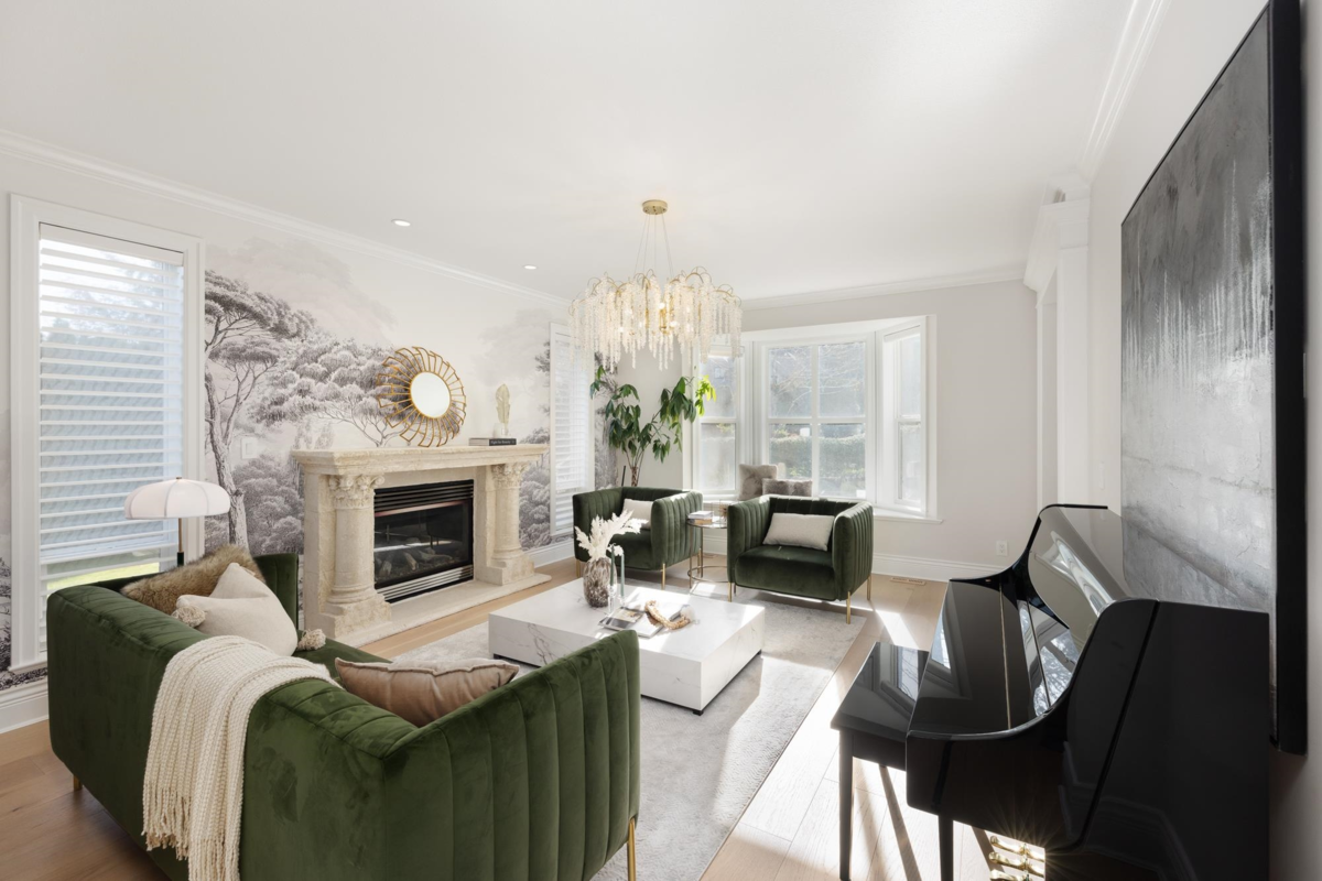 Breakfast Nook Photo of 16283 29 Avenue, Surrey, BC