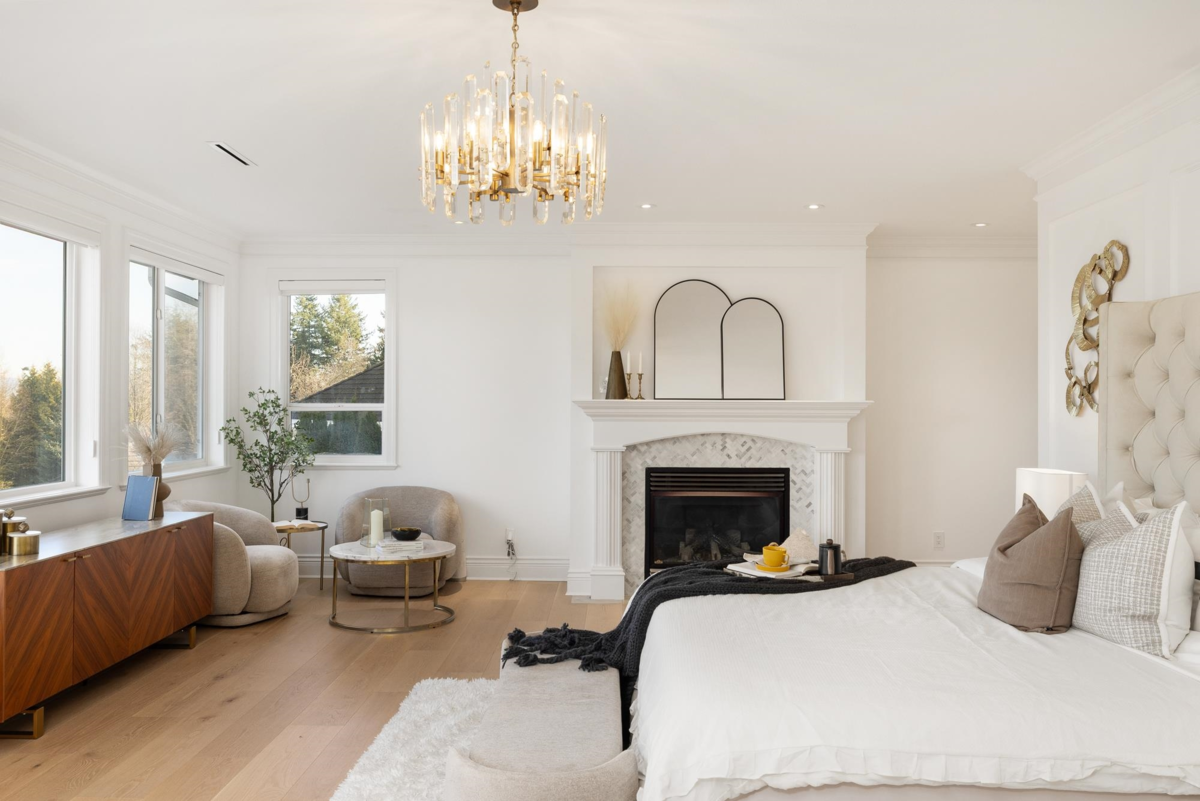 Laundry Room Photo of 16283 29 Avenue, Surrey, BC