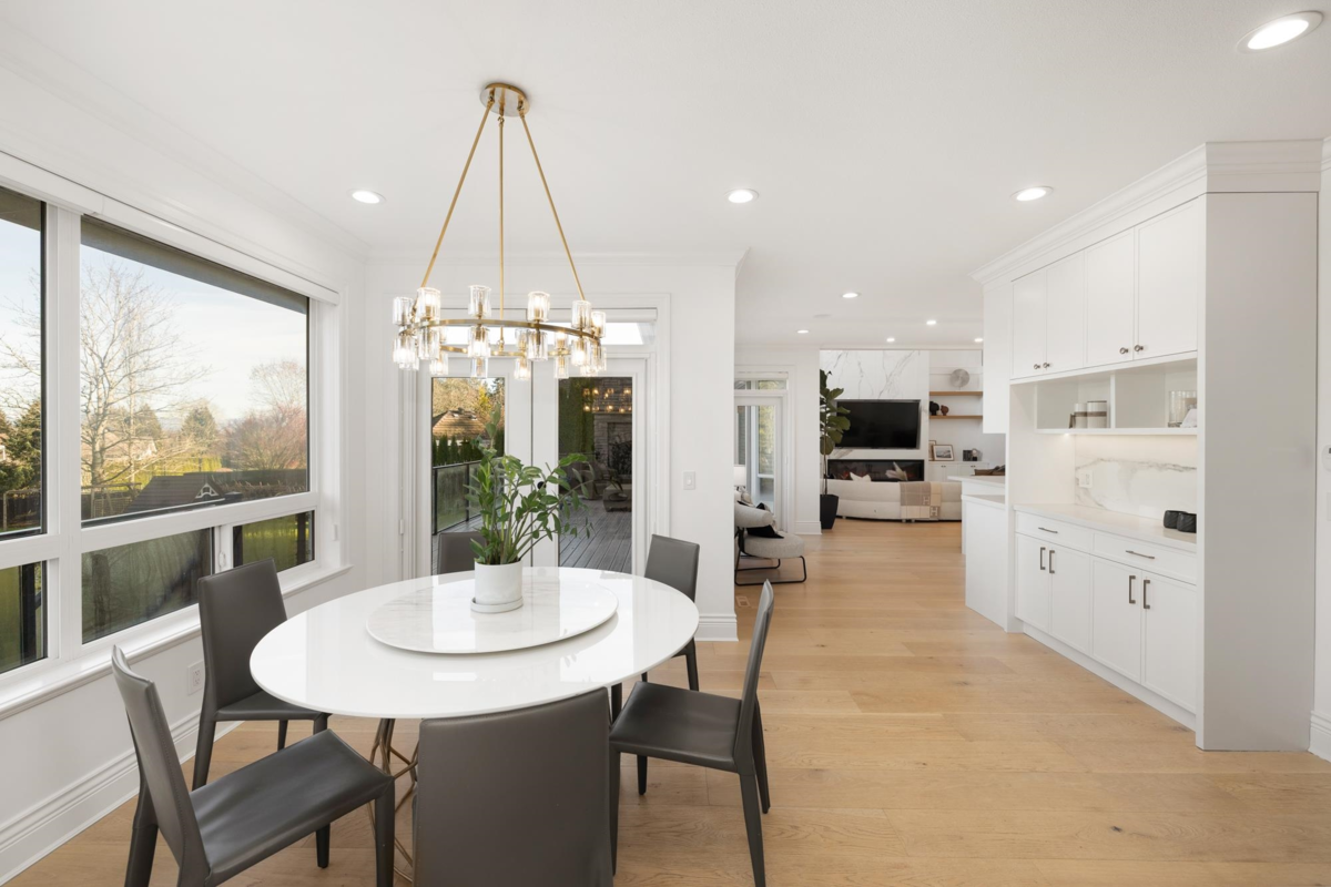 Powder Room Photo of 16283 29 Avenue, Surrey, BC