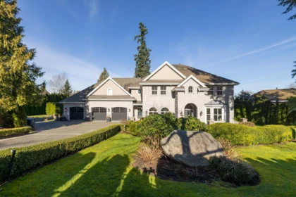 16283 29 Avenue, Surrey, BC, Serpentine — 6 bed single family residence for sale